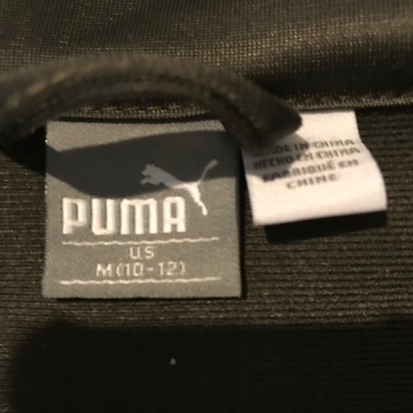 Puma zip up jacket boys or girls. 10-12 - Picture 2 of 2